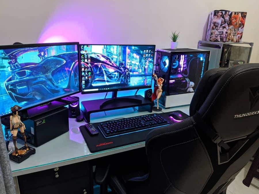 PC Desk Setups That Blend Form and Function