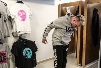 How to Spot Fake Designer Clothing Online