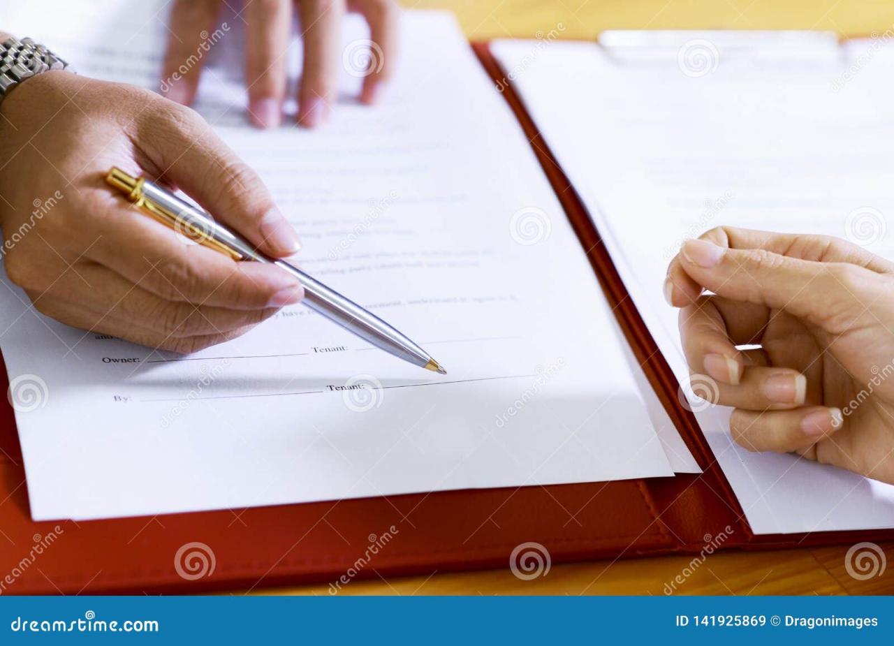 How to Read and Understand a Real Estate Contract Made Simple